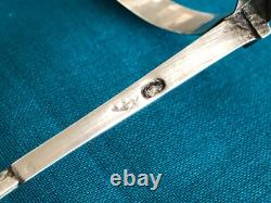 Antique tripod mustard pot in solid silver with first rooster hallmark, crystal without Minerva mark