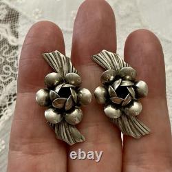 Art Deco 1930 Solid Silver, Antique Screw-Back Earrings