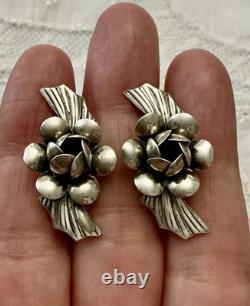Art Deco 1930 Solid Silver, Antique Screw-Back Earrings