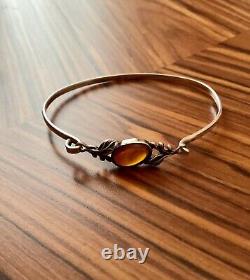 Art Deco AMBER, STERLING SILVER, BEAUTIFUL VINTAGE OPENING BRACELET, HALLMARK
