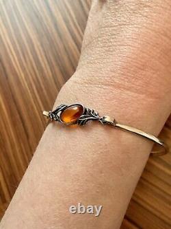 Art Deco AMBER, STERLING SILVER, BEAUTIFUL VINTAGE OPENING BRACELET, HALLMARK