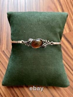 Art Deco AMBER, STERLING SILVER, BEAUTIFUL VINTAGE OPENING BRACELET, HALLMARK