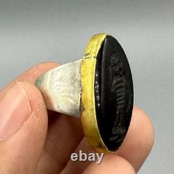 Authentic ancient Roman ring in solid silver, intaglio, king, black agate