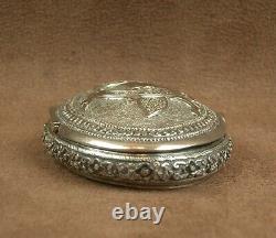 Beautiful Ancienne Boite En Argent Massif Job Perse Iran End 19th Deb 20th Deb