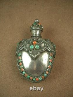 Beautiful Ancienne Tabatiere Snuff Bottle Box Made Of Turquoise And Coral Massive Silver