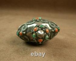 Beautiful Ancienne Tabatiere Snuff Bottle Box Made Of Turquoise And Coral Massive Silver