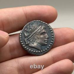 Beautiful Ancient Roman Greek Piece in Solid Silver in Good Condition