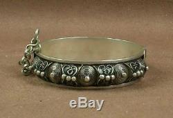 Beautiful Antique Berber Bracelet In Sterling Silver & Email Poincon Cow Morocco