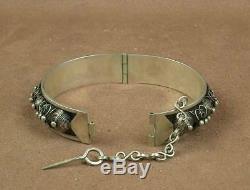 Beautiful Antique Berber Bracelet In Sterling Silver & Email Poincon Cow Morocco