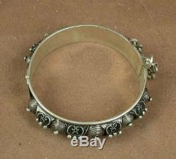 Beautiful Antique Berber Bracelet In Sterling Silver & Email Poincon Cow Morocco