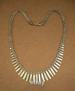 Beautiful Important Antique Drapery Necklace in Solid Silver Art Deco Modernist
