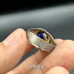 Beautiful ancient Phoenician Roman ring with glass, unique solid silver