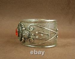 Bel Important Bracelet Ancien Berber In Massif Argent And Pierre Rouge