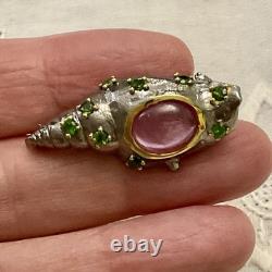 Cabochon Rubies Peridot in Gold, Silver, Antique Brooch, Creator