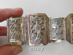 Former Chinese Bracelet In Chiseled Silver