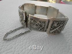 Former Hinged Bangle In Silver 51,80grs