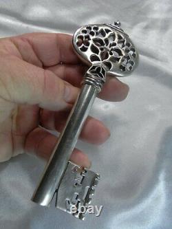 Former Rare Great Cle Chambellan Chamberlain Argent Massif 119g Silver Key