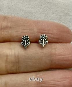 Genuine Sapphire Pretty Vintage Silver Earrings