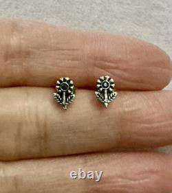 Genuine Sapphire Pretty Vintage Silver Earrings