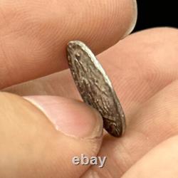 Genuine ancient Greek piece in solid silver Bactrian in good condition