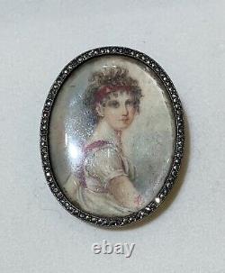 Hand-painted Miniature Antique Brooch On Mother-of-pearl Silver Frame 19th Signed