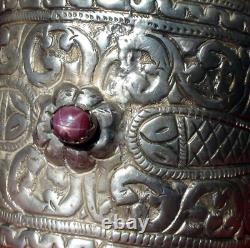 Huge antique bracelet 193g solid silver, 3 star rubies 15 carats