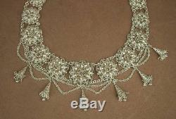 Important Ancient Necklace In Solid Silver Waterproof Riche Floral Decor 110g