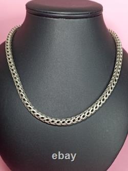 Important old chain in solid silver
