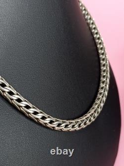Important old chain in solid silver