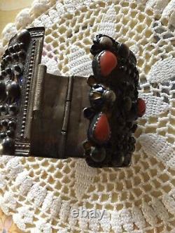 Kabyle Old Bracelet Silver And Enamel Coral Nineteenth. Ethnic