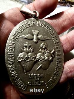 Large antique religious medallion, solid silver, stamped. 55x70mm. 55g