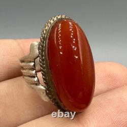 Large beautiful ancient Roman ring in solid silver and agate stone