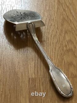 MAGNIFICENT antique SIFTING SPOON in SOLID SILVER Widow COMPERE