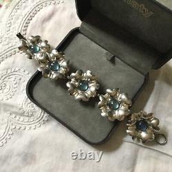 MODERNIST Vintage Floral Bracelet, Solid Silver with Blue Cabochon