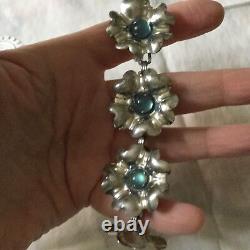 MODERNIST Vintage Floral Bracelet, Solid Silver with Blue Cabochon