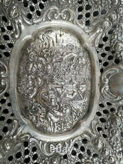 Magnific Ancien Plat Scissored Silver Display Massif Manufacture German