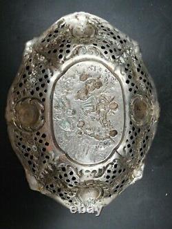 Magnific Ancien Plat Scissored Silver Display Massif Manufacture German