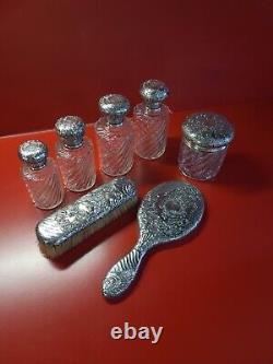 Magnificent Old Solid Silver Toiletry Kit Poisonns G B