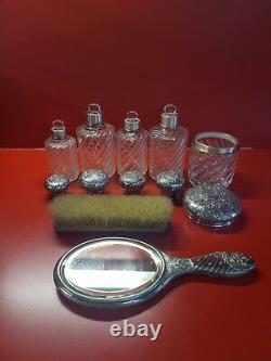 Magnificent Old Solid Silver Toiletry Kit Poisonns G B