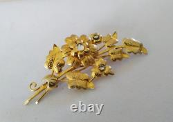 OLD 19th CENTURY SOLID SILVER GILT BROOCH WITH ROSE CUT ROCK CRYSTAL FLOWER