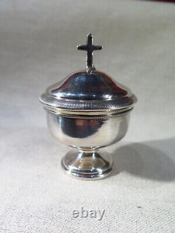 OLD SMALL PYXIDE TRAVEL CASE IN SOLID SILVER HOSTS XIXth CENTURY