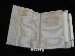 Old Bal Book Book Miniature Mother-of-pearl Message Sculpte Silver Massif XIX