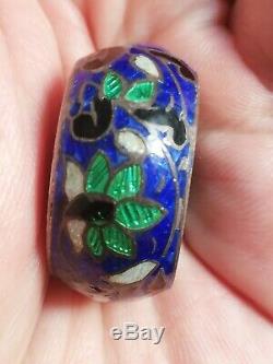 Old Pillbox Cloisonné Enamel And Silver