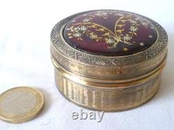 Old Round Box in Solid Silver, Gilt and Bressan Enamels