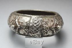 Old Silver Bracelet Presahara Morocco Ethnic Jewelry