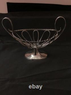 Old Small Oval Cup on Foot in Solid Silver, 19th Century