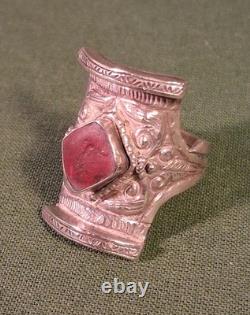 Old Tibetan Ethnic Silver Saddle Ring