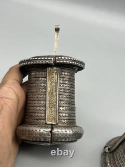 Pair of ancient bracelets in solid silver, antique style 606 grams Sindhi