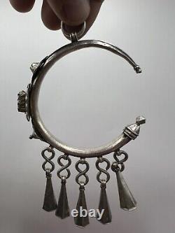 Pair of solid silver Berber Kabyle earrings from the Middle Atlas, ancient
