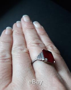 Pretty Antique Solid Silver Ring And Red Stone Rectangular Art Deco Period